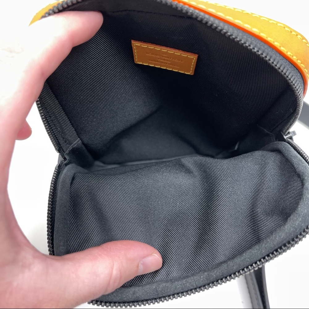 Louis Vuitton Nigo Giant Amazone Sling Bag - Picture 10 of 14
